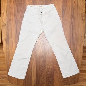 Levi’s Middy Cream Bootcut Crop Corduroy Pant size 26